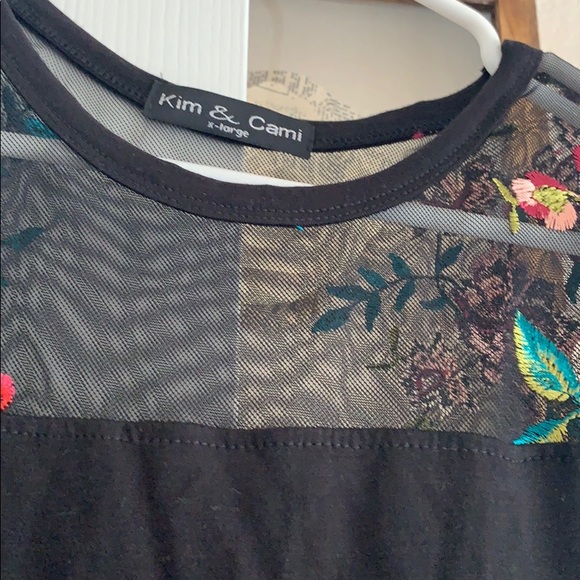 Kim & Cami Tank Top - Picture 3 of 4